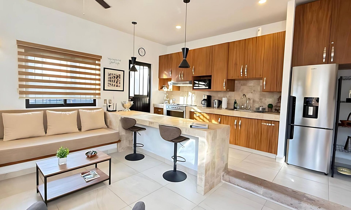 San Antonio Tlayacapan House | 1 Bed Guest House-Walk To Everything-Patio-Gym-Pickleball Court-Bikes-Golf Cart