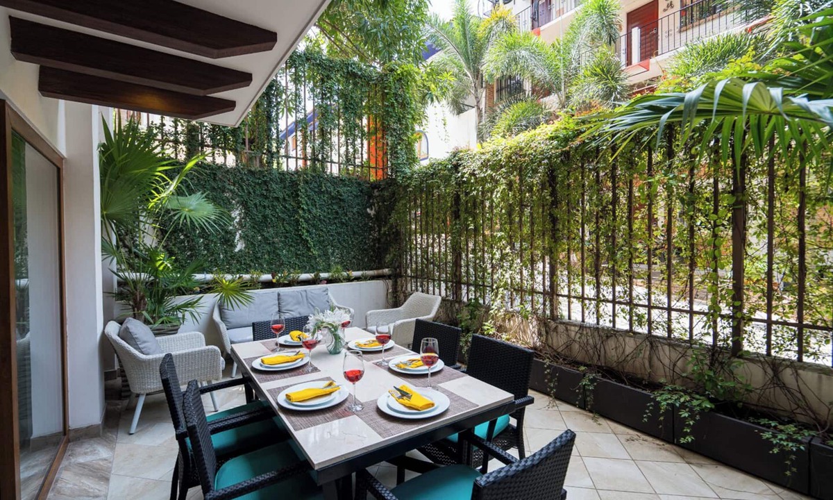 Romantic Zone House | 2 bed 2 bath 2 level LOFT TOWNHOME · RTH3