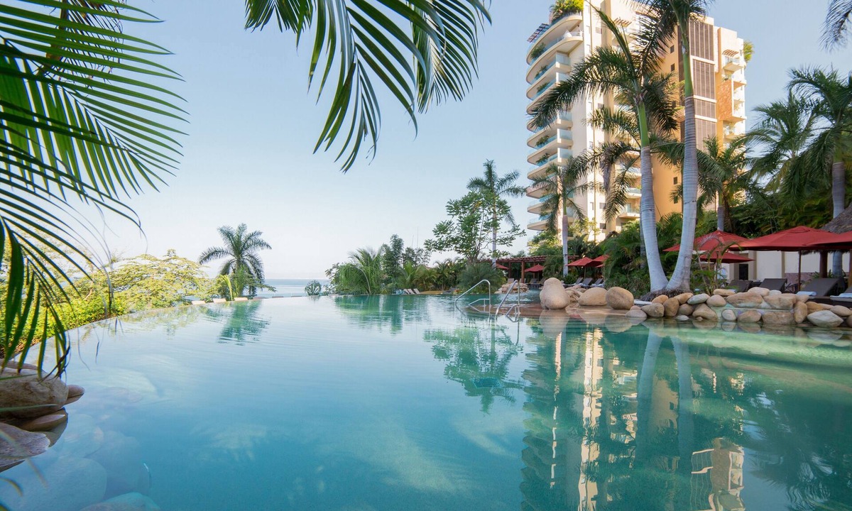 South Shore Hotel Area Resort | 2 BR Panoramic Suite - Garza Blanca Puerto Vallarta- 3,229 Sq. Ft - Sleeps 6