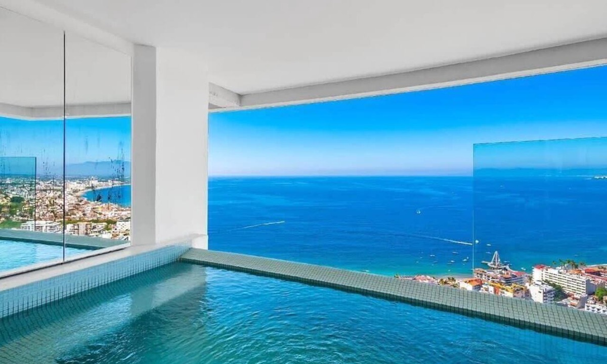 Amapas Condo | AlilaHolidays - Avalon - 1002 - 2Br Luxury Condo with Private Pool