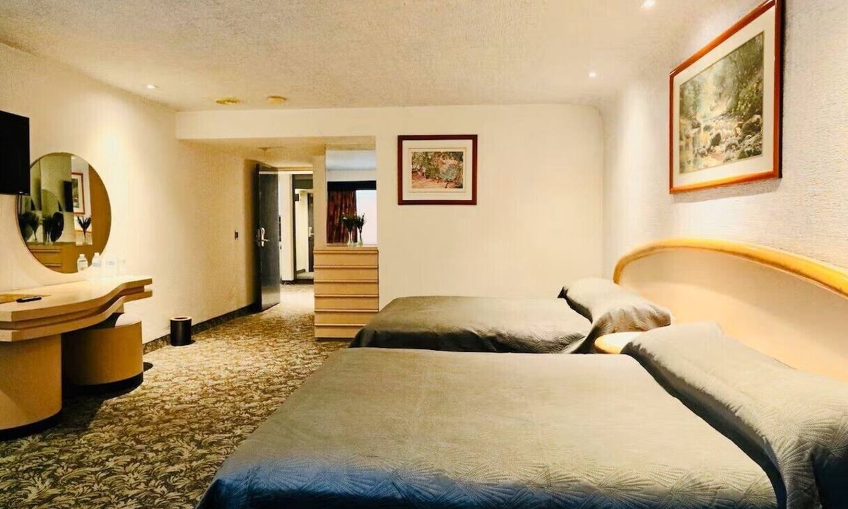 Toluca Apartment | Altum Business Hotel - Suite 201 - 4 people