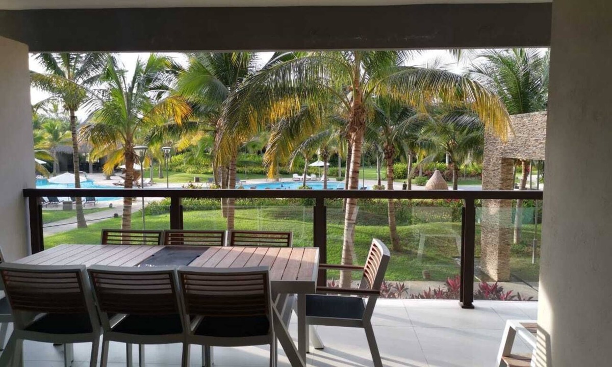 Puente del Mar Apartment | Apartment in Acapulco Diamante with private beach