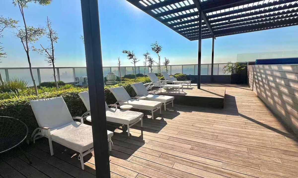 Financial District Apartment | Apartment in Puerta de Hierro