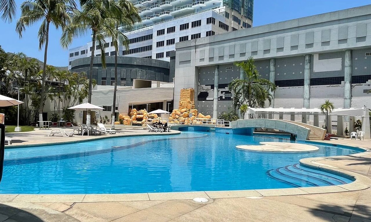 Costa Azul Apartment | Apartment with direct access to the beach, fully equipped and renovated.