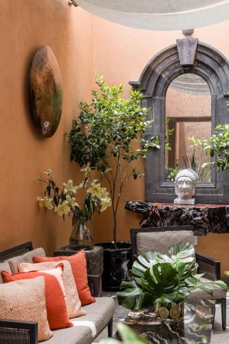 Zona Centro Hotel | Artesana - Privately Owned Rosewood Residence