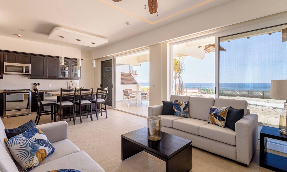 Puerto Escondido Apartment | Beachfront Condo in Peaceful Puerto Escondido at Vivo Resort