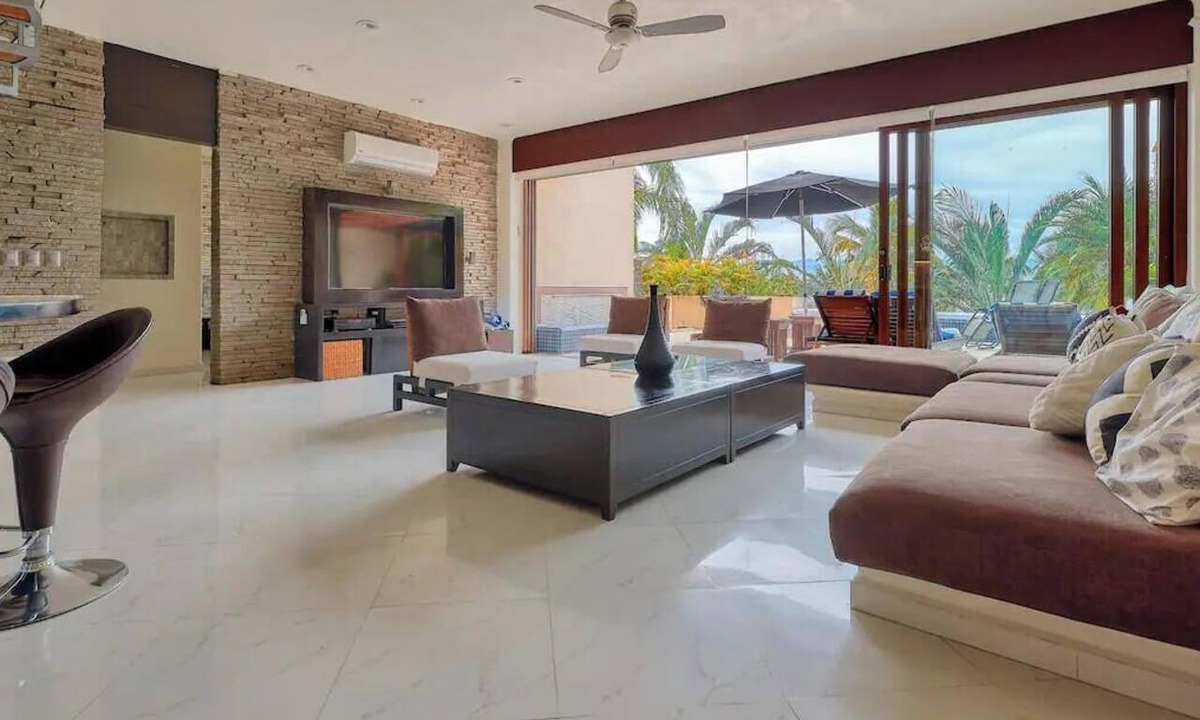 La Cruz de Huanacaxtle House | Beachfront Resort-Style Villa. Pickleball, tennis, Pools, Restaurant