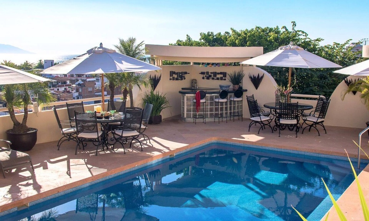 Cerro House | Beautiful villa hillside ,stunning views , private pool , staff service