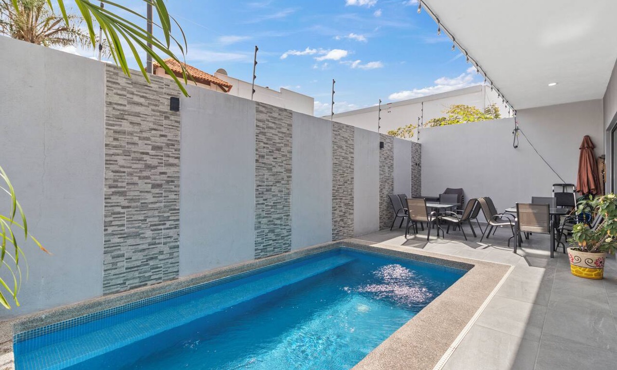 Fluvial Vallarta House | Casa Bella 6;Bedrooms Puerto Vallarta Fluvial resid. Pool, Terraza up to 18 pers