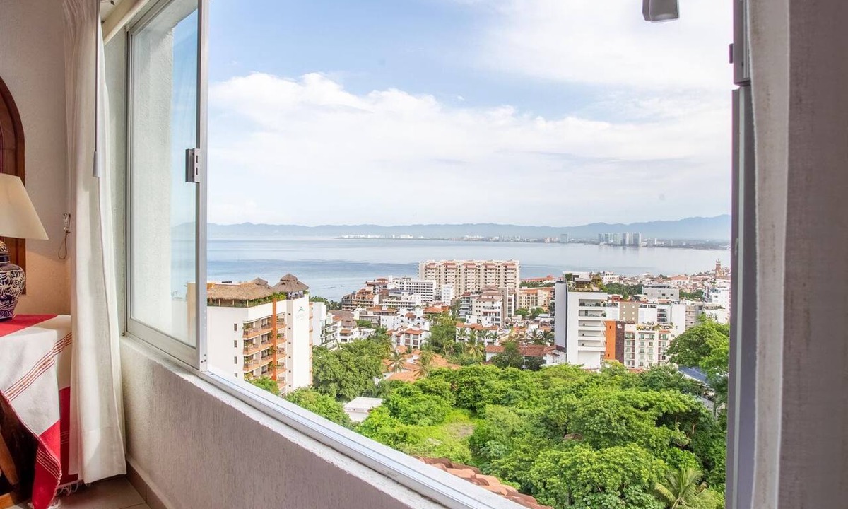 Romantic Zone Condo | Casa Chachalaca Puerto Vallarta