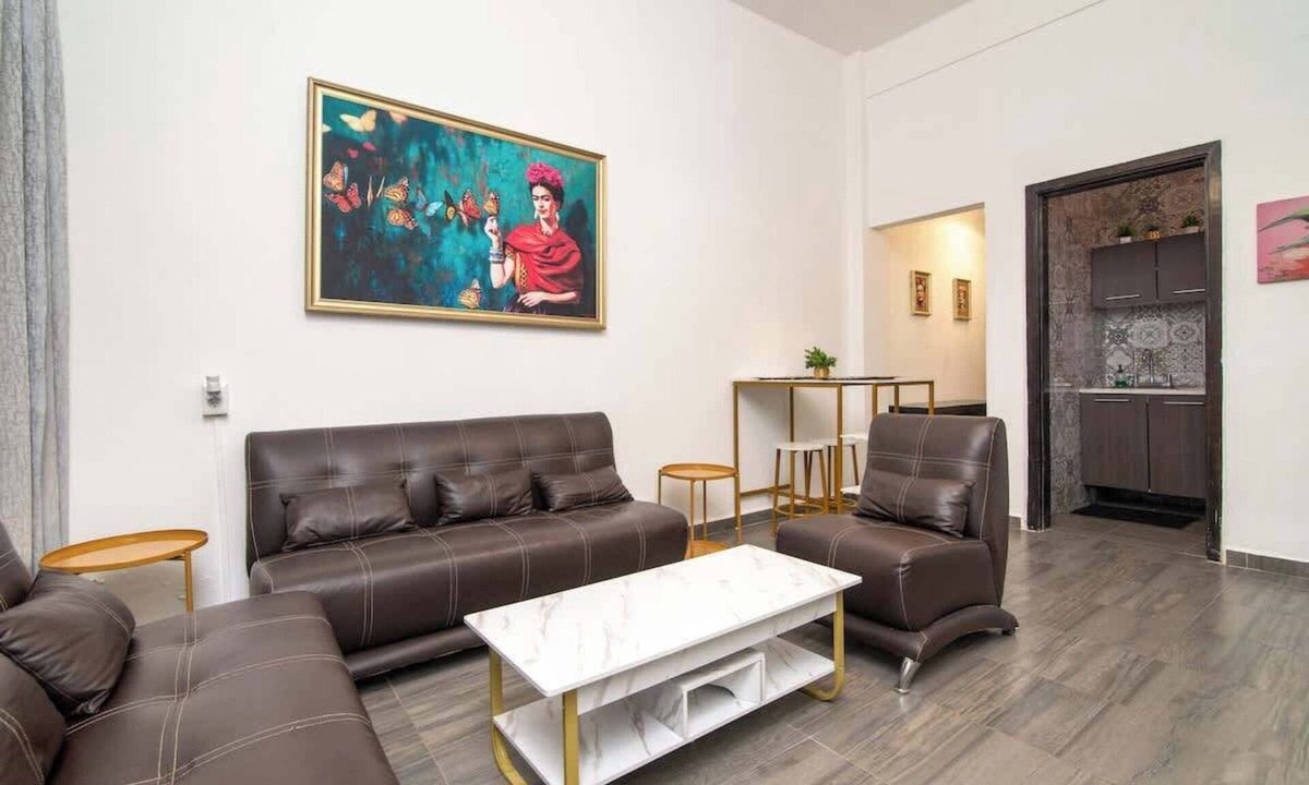 Historic Center Apartment | Elegant Historic 2BR with Quiet Patio Walk to Zocalo