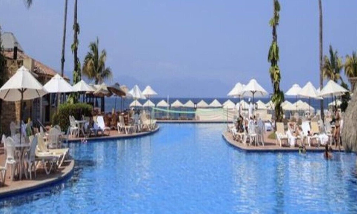 Marina Vallarta Condo | Family Three Bedroom Two bath Suite - Ocean view