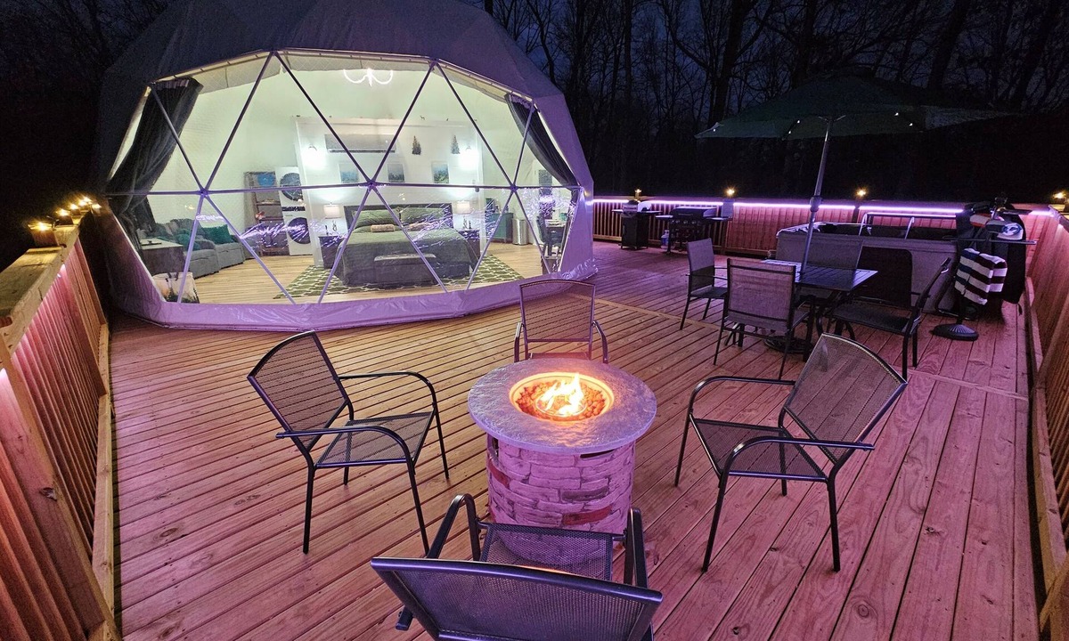 Almo Cabin | Forest Dome | Hot Tub, King Bed & Woodland Views