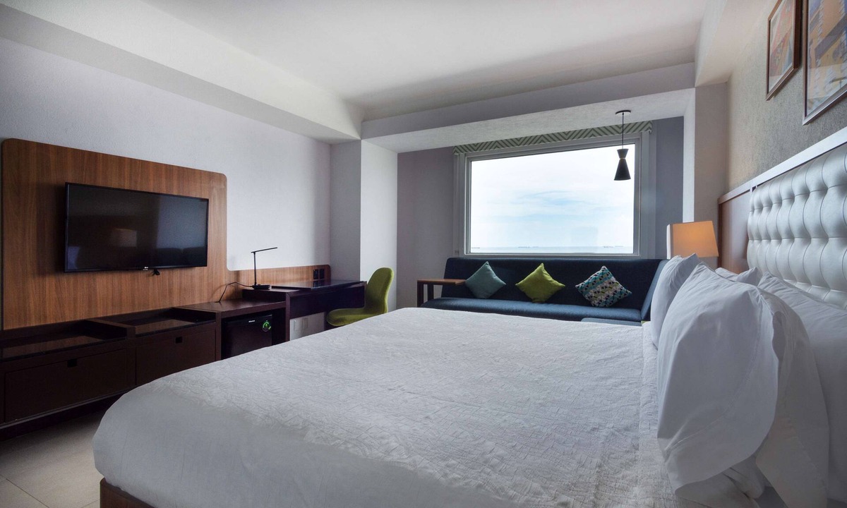 De Las Americas Hotel | Hampton by Hilton Veracruz Boca Del Rio