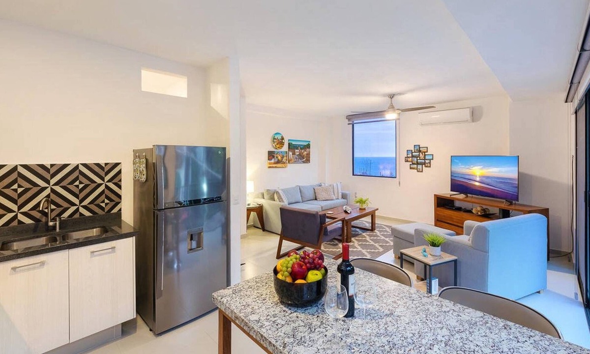 Downtown Puerto Vallarta Condo | Hilltop Hideaway with Rooftop Dipping Pool – Walk to Beach & Malecón!
