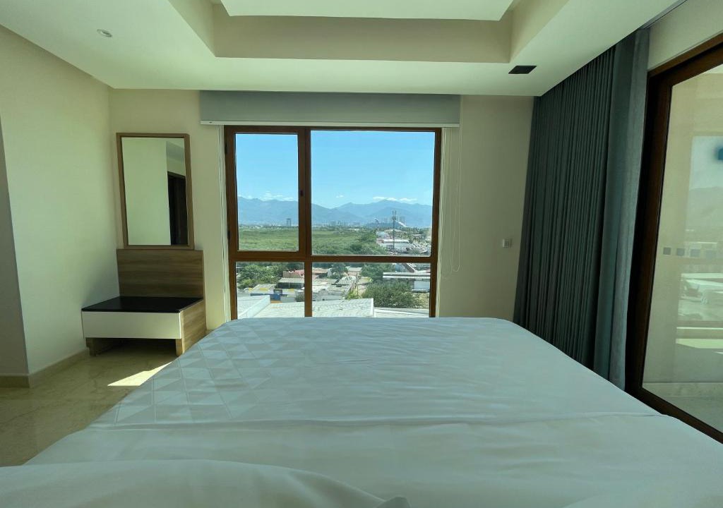 Puerto Vallarta Hotel | Holiday Inn & Suites - Puerto Vallarta Marina & Golf by IHG