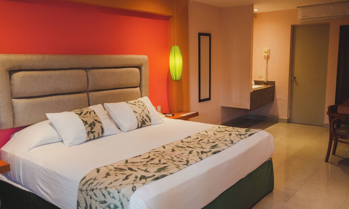 San Juan Bautista Tuxtepec Hotel | Hotel Villa Esmeralda