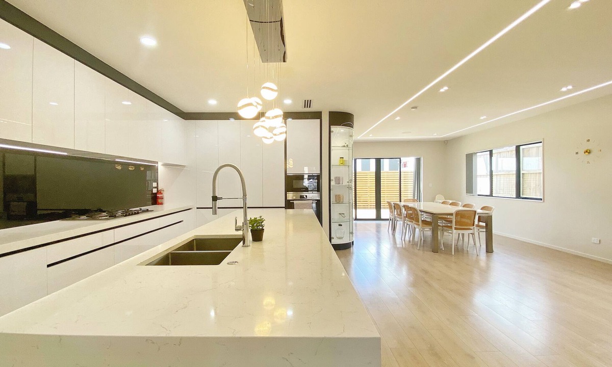Auckland House | Koromeke Luxury 370sqm New Build– Ideal for Groups