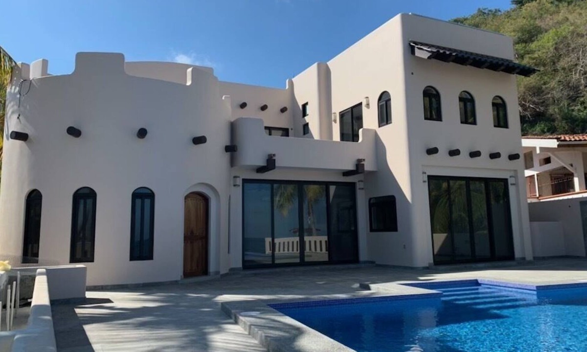 Los Ayala House | Los Ayala Beach front property
