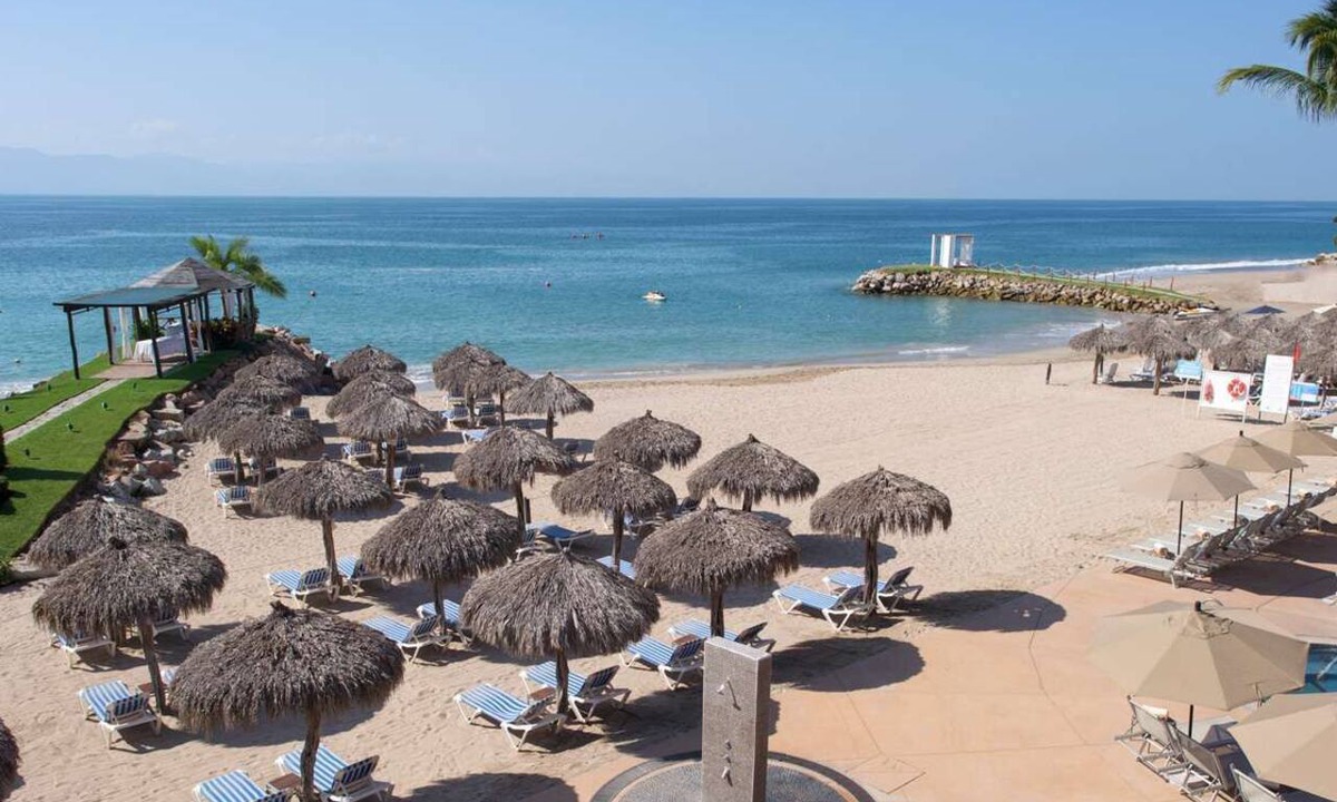 Flamingos Resort | Luxury all-inclusive 2BR/3BA oceanfront in beautiful Nuevo Vallarta