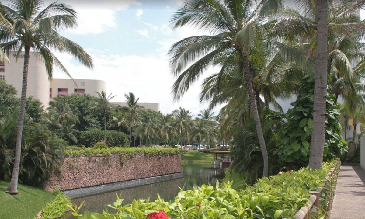 Marina Vallarta Resort | Luxury Beach Resort TWO Bdrm/2 BathRm Mayan Palace at Vidanta, 4 Adults +2 Kids