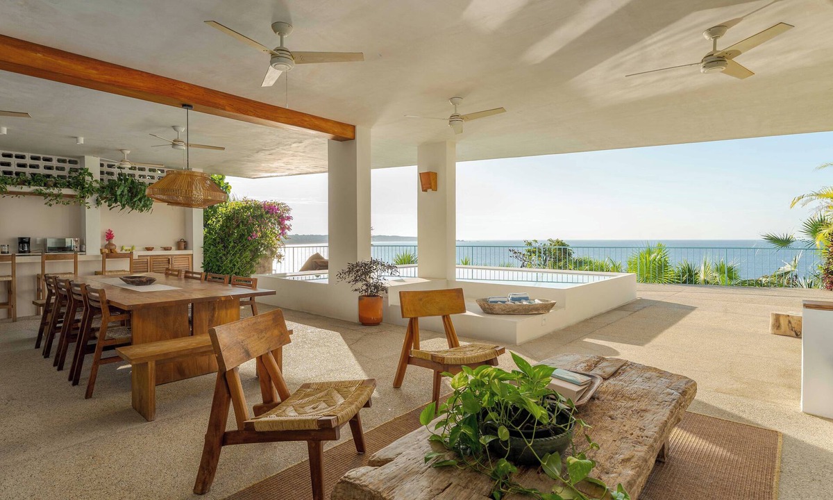 Hidalgo Villa | Luxury Oceanfront Double Villa With Pool
