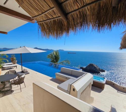 La Punta Villa | Luxury villa with 6 bedrooms up to 14 adults and 4 children at La Punta with private c h e f, daily housekeeping and gym