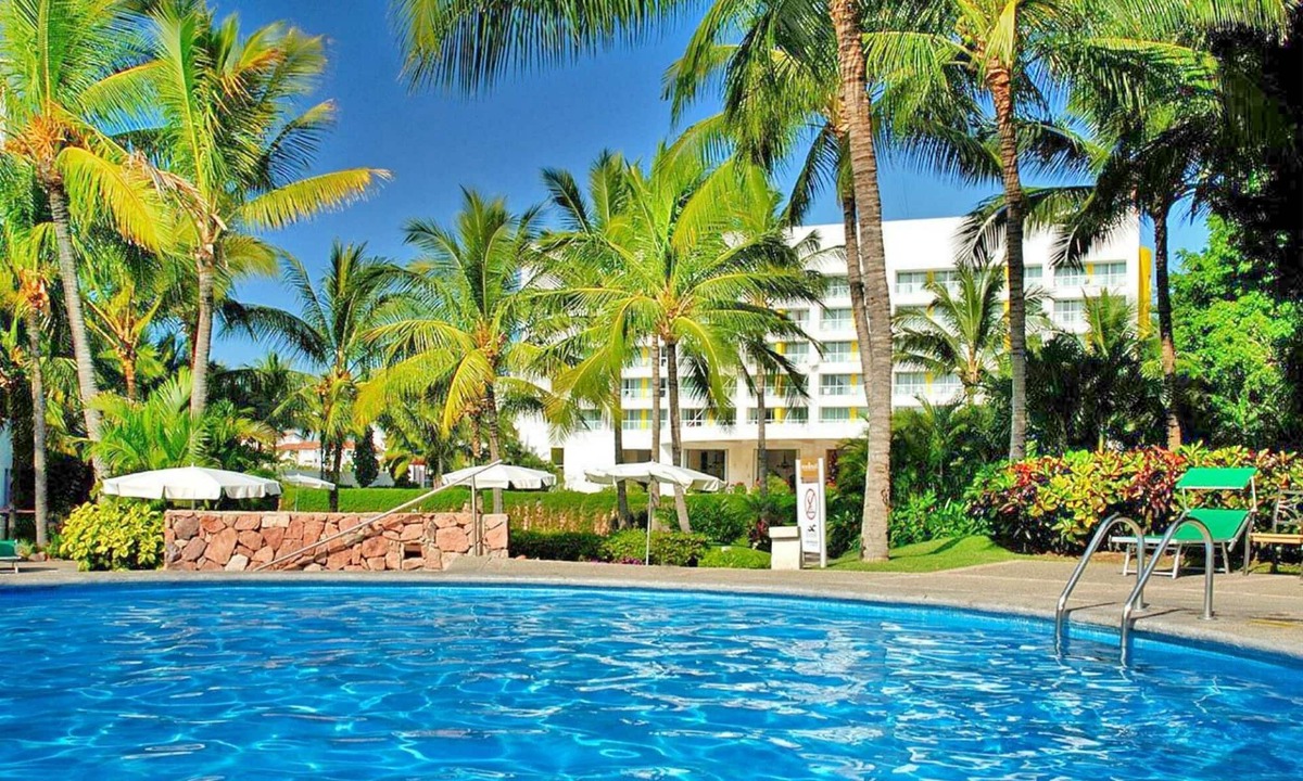 Marina Vallarta Apartment | Mayan Palace 2BR, 2 BA, Beachfront Resort in Puerto Vallarta
