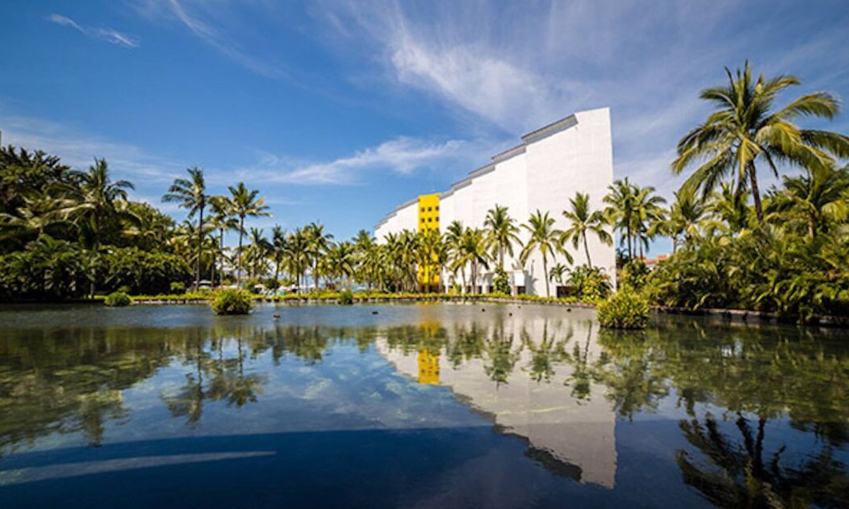 Marina Vallarta Condo | Mayan Palace, Puerto Vallarta- a beautiful 1 bedroom suite