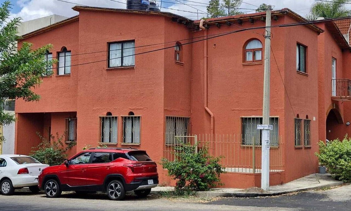 Oaxaca House | Mexico House: 6 bedrooms, 5 bathrooms—spacious and functional, ideal for a family or group
