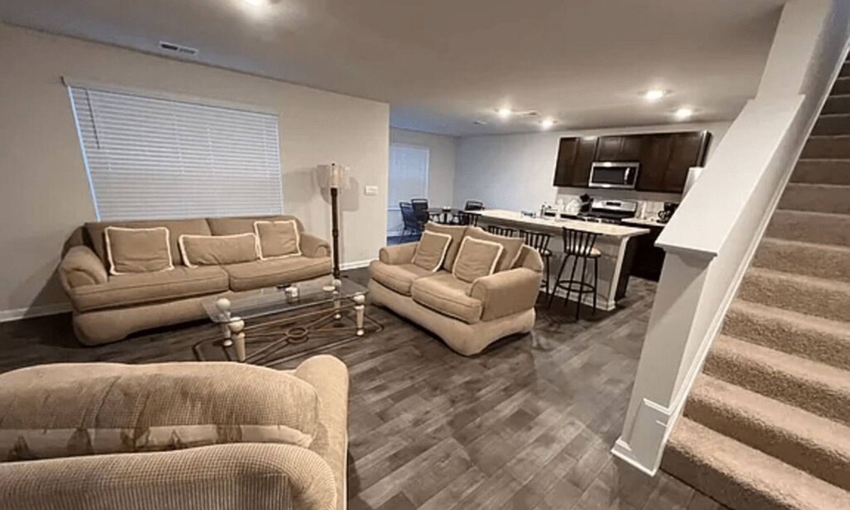 Magnolia House | Spacious Elegance
