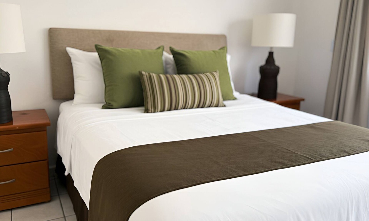 Colonia 5 de Diciembre Apartment | Studio with Balcony + Rooftop Walk to Beach