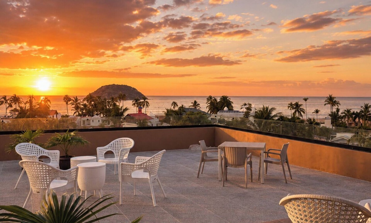 Rincon de Guayabitos Apartment | SURÁ - Boutique apartment with ocean view, pool and 2 blocks from the beach.