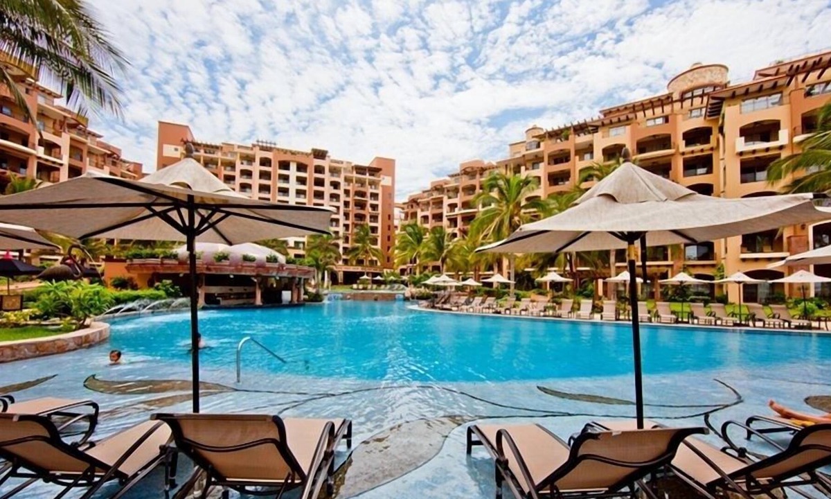 Flamingos Villa | Villa La Estancia 5 Star Resort - Oceanfront 2-bedroom 2nd floor, Sunset Facing