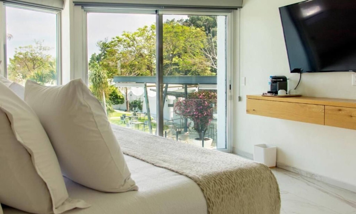 Centro Hotel | Xhiara Hotel