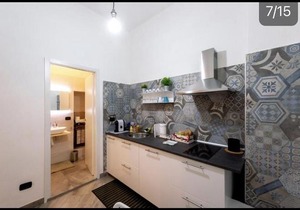Studios Toledo 355 in Naples
