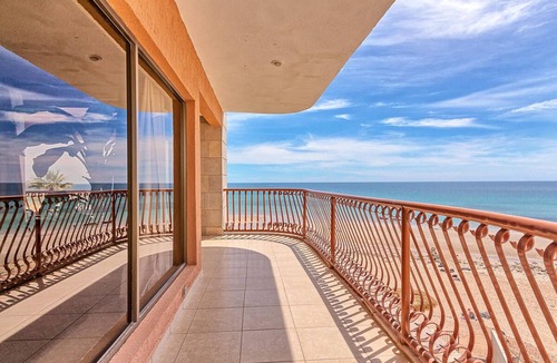 La Choya Condo | 3br Corner Condo With Wrap-around Balcony (Newer listing)