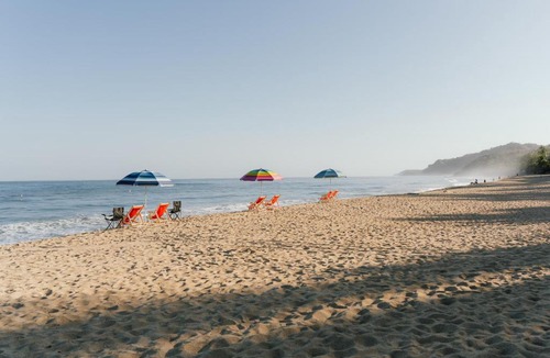 North End House | 3BR Family Condo, Pool, Walk to Beach – Sayulita | Casa de Paz