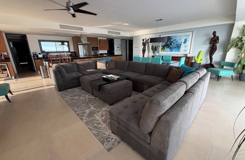 Isla Iguana Apartment | 4 BR Luxury oceanfront corner residence at Tres Mares in Marina Vallarta PV