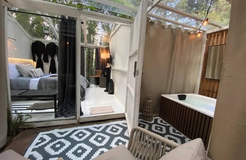 Contadero Apartment | 4 Firefly room with jacuzzi