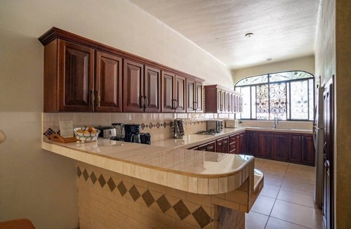 Olimpica Villa | 7 Private King Suites-Rooftop Oasis -Walk to Beach