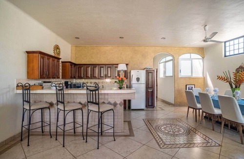 Olimpica Villa | 7 Private King Suites-Rooftop Oasis -Walk to Beach
