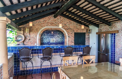 Ajijic Villa | ANANA San Rafael | 4BR | Lake Chapala Home with Terrace & Pool