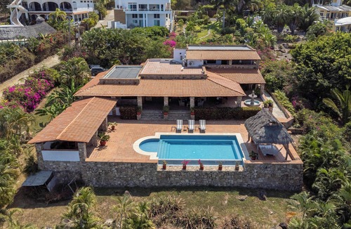 Litibu House | Authentic Hacienda with Pool & Pacific Sunsets