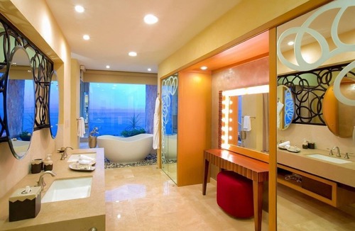 South Shore Hotel Area Resort | Award Winning Jr. Suite Panoramic View at Garza Blanca 5-Star Resort