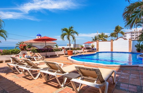Amapas Condo | Beachfront condo,wrap around balcony ,heart of the Romantic Zone/Puerto Vallarta