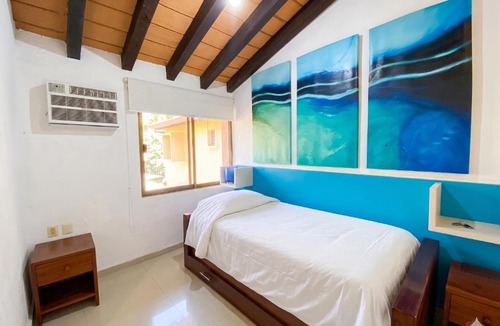 South Hotel Zone House | Beachfront Paradise, 5-bdr, 6-bath, Resort Access