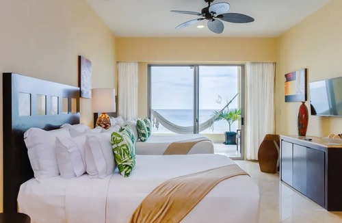 South Shore Hotel Area Resort | Beachfront PV Studio ✩ Hammock ✩ Terrace Views