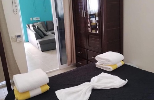 Santa Maria Tonameca Apartment | Beachside 2BR Apartment with Shared Pool in Oaxaca