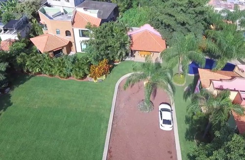 Chiconcuac House | Beautiful Colonial-Style House with a Pool and Green Spaces